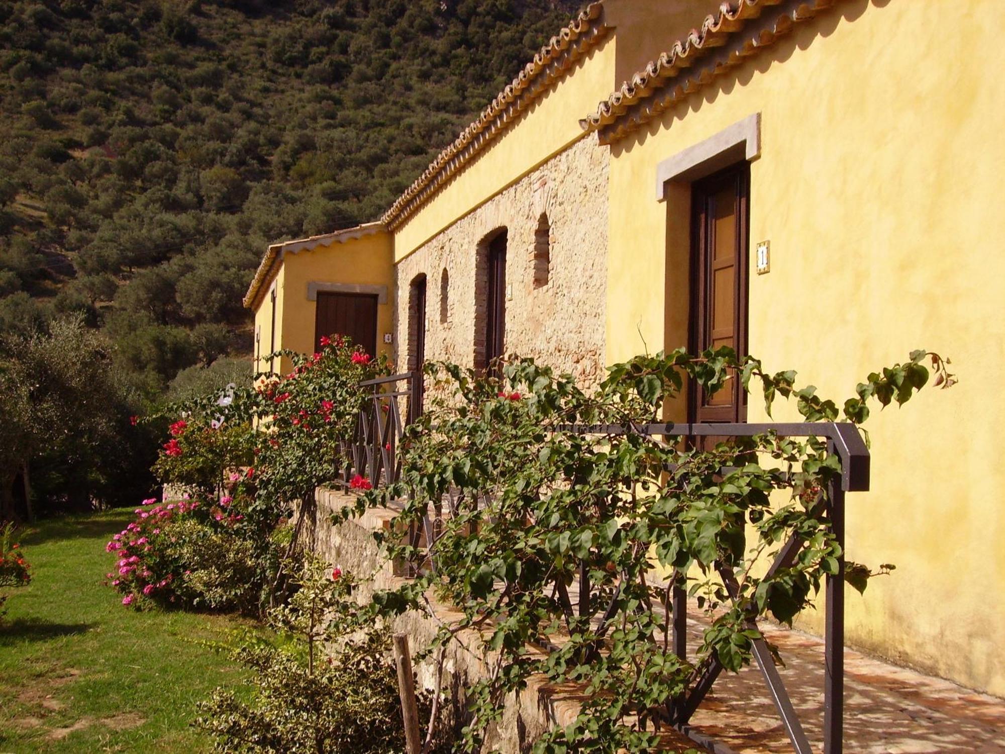 Azienda Agrituristica Biologica Il Querceto Santa Severina Dış mekan fotoğraf