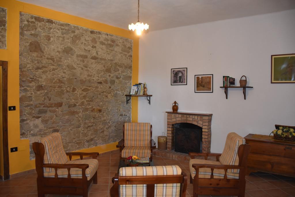 Azienda Agrituristica Biologica Il Querceto Santa Severina Dış mekan fotoğraf